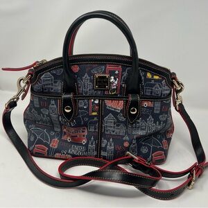 Disney Dooney & Bourke UK Mickey Minnie Hello Mate England Satchel Bag